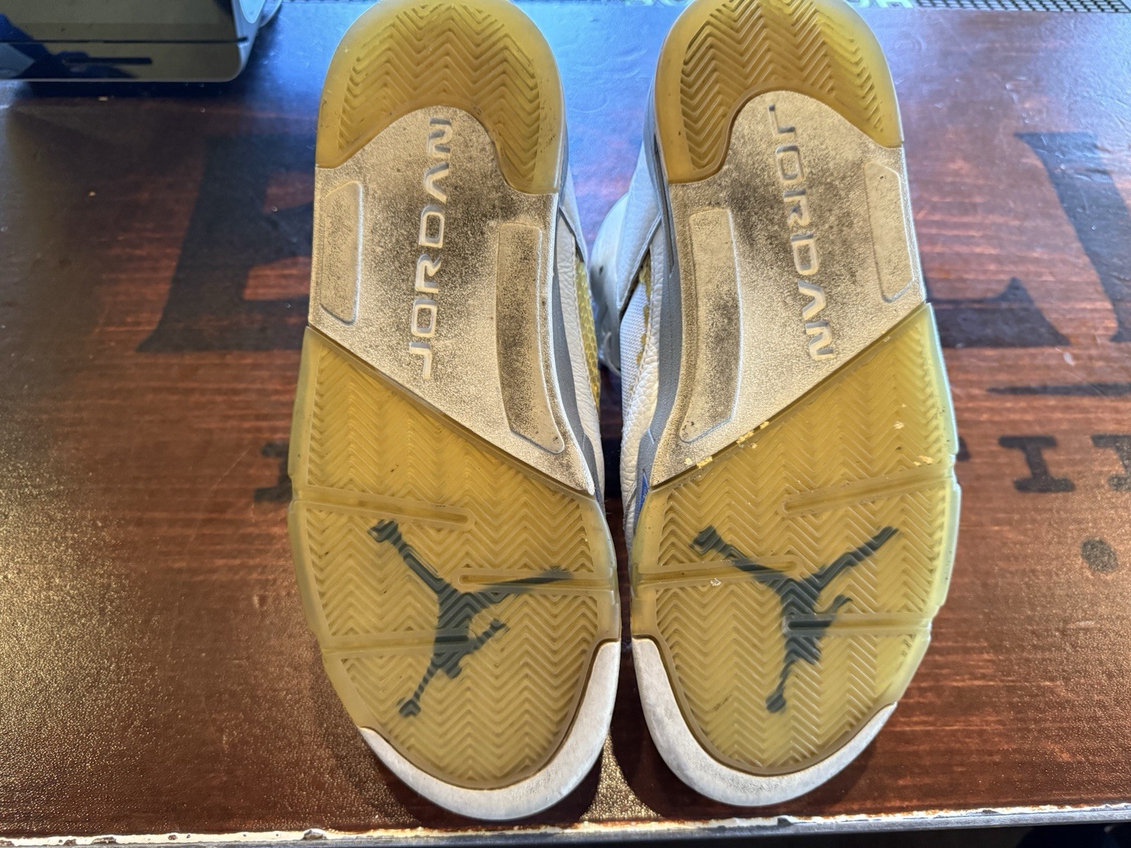 Air Jordan 5 Stealth 2005 Size 10.5 Beaters