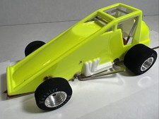 Parma 1/24 Outlaw Sprint Car W/ GRC motor Fluorescent Yellow