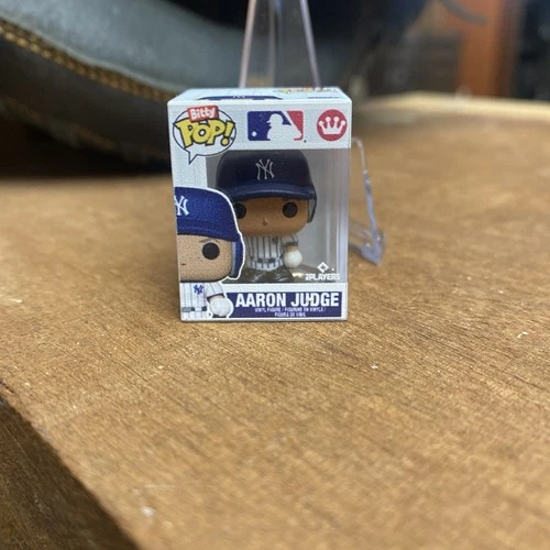 2026 Topps Series 1 Baseball Aaron Judge Super Box Funko Bitty Pop!