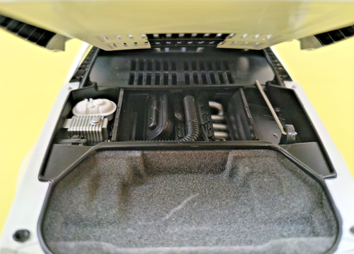 BMW M1 wersja drogowa rok prod. 1978 biała, L.E. 2500 szt Norev 183221 1:18 - Zdjęcie 7 z 12