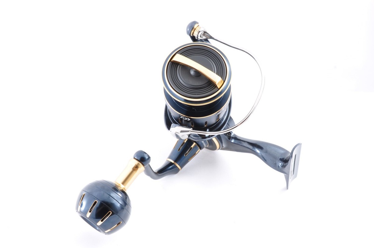 Daiwa 23 Saltiga 4000-XH (2023 Model) Spinning Reel Ship from