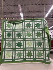 Amish Hand made Quilt 82x102