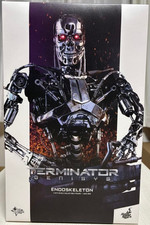 Hot Toys MMS352 Terminator Genisys Endoskeleton Movie Masterpiece 1/6 Figure