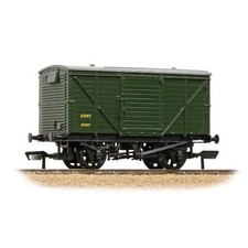 Bachmann 37-806A LMS 12T Planked Ventilated Van ARMY Green OO Gauge