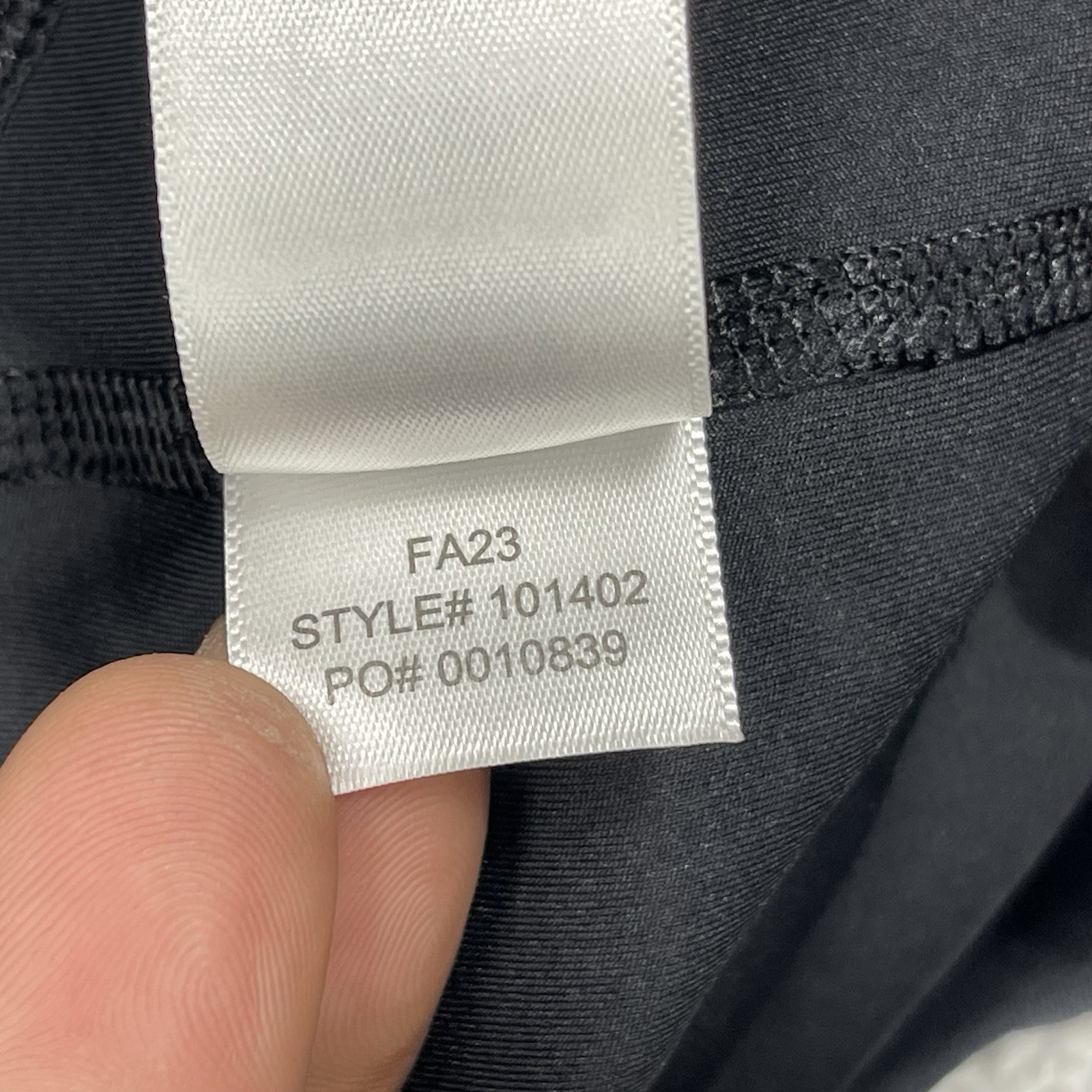 Rhone Elevation Compression Tight Mens Medium Bla… - image 10