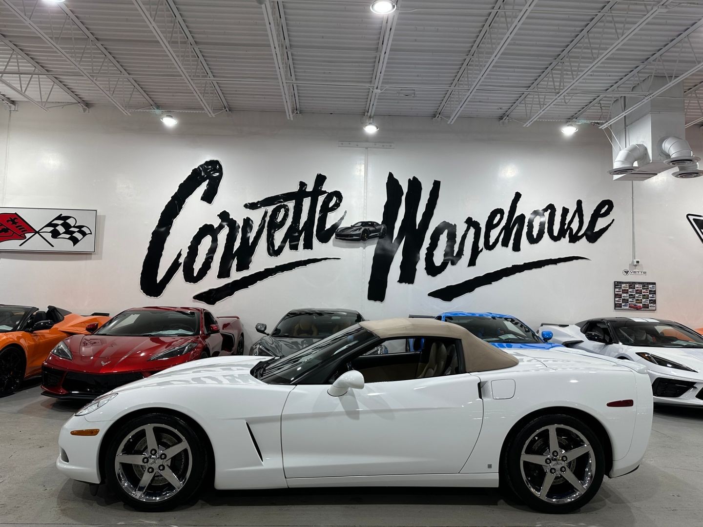 2006 Arctic White Chevrolet Corvette   | C6 Corvette Photo 2