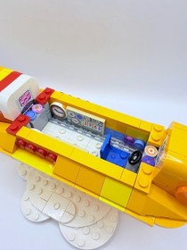 LEGO Ideas The Beatles Yellow Submarine 21306 - 99% Complete w/ Box, Retired