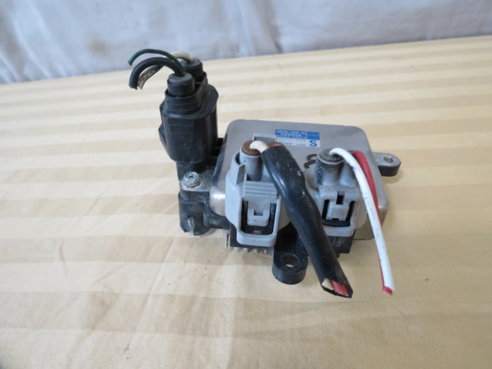 07-18 Lexus es350 Toyota Avalon Cooling Fan Control Unit 89257-30060 499300-3290 — 第 3/4 张图片