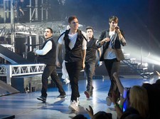 Carlos Pena Jr Kendall Schmidt Logan Henderson and James Maslow of- Old Photo 1