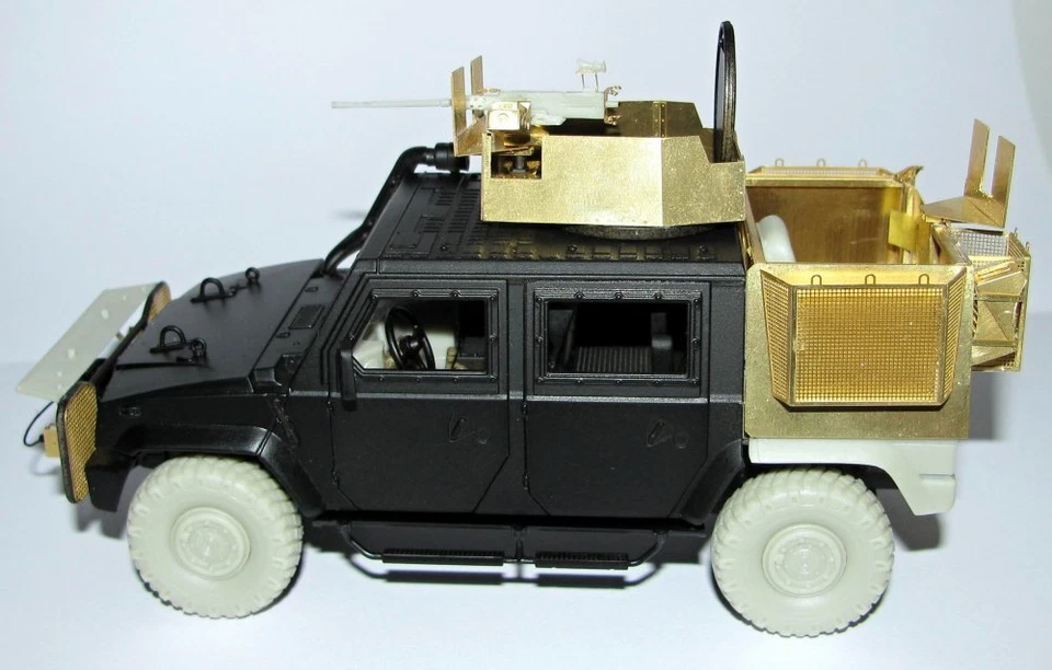 MMK F3056 IVECO LMV-SOG  conversion set for ITALERI 6504 - Immagine 4 di 4