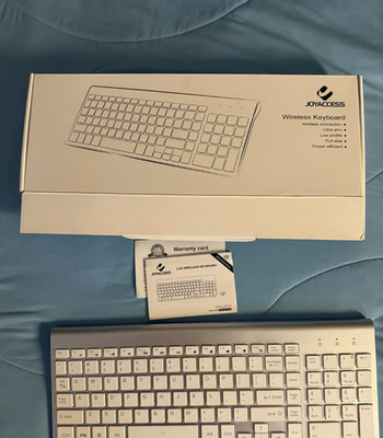JOYACCESS J Wireless Slim and Compact Wireless Keyboard White - Free Ship