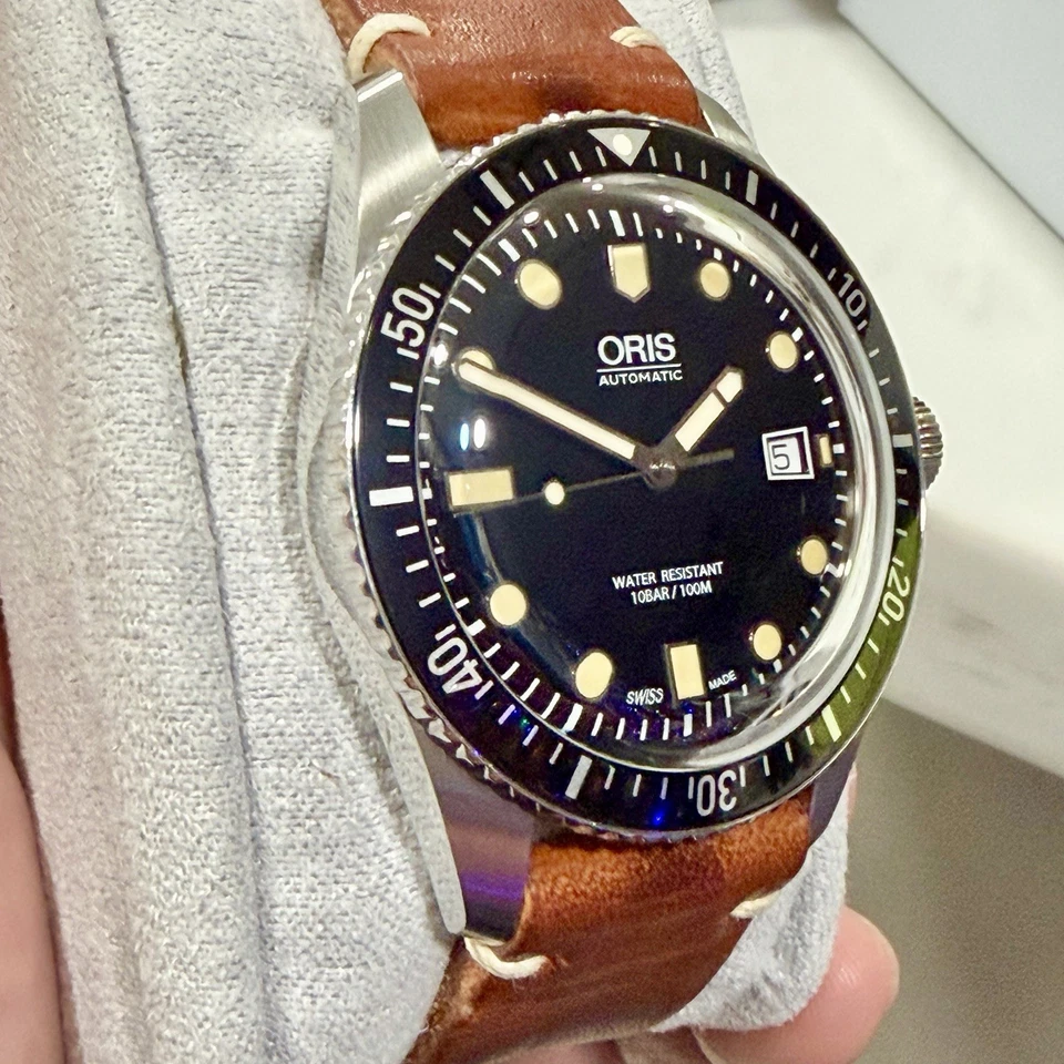 Reloj automático Oris Divers Sixty-Five 42 mm esfera negra 01 733 7720 4054-07 5 21 Foto 2 de 4