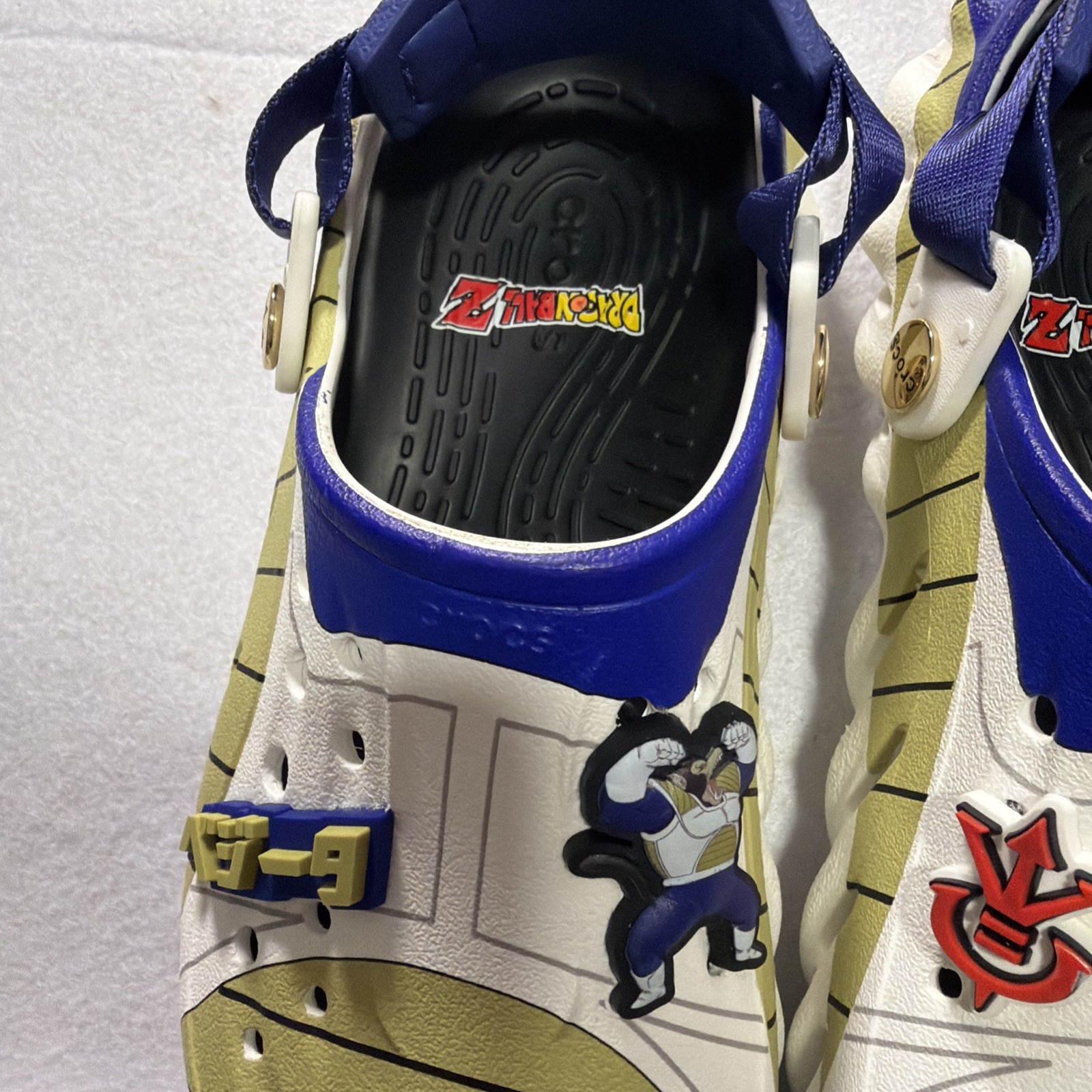 Crocs x Dragon Ball Z Echo Clog Vegeta Size J 6 Women’s 7 New Sold Out image 3