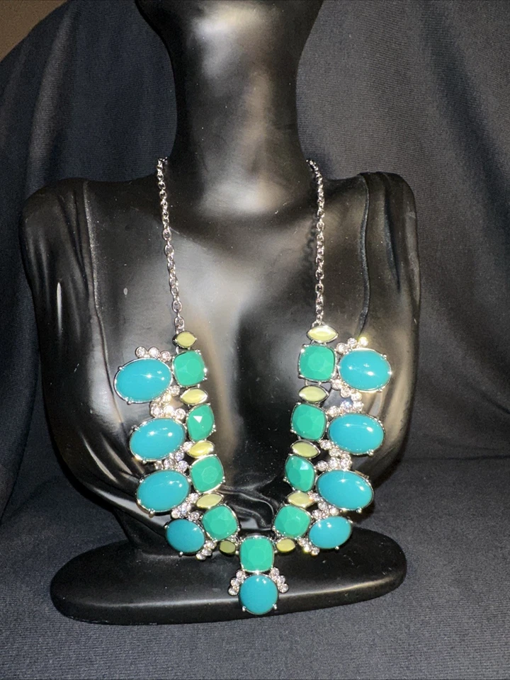 Collar declaración Lia Sophia Kimberly Claire azul verde cristal piedras aqua Foto 2 de 4