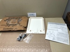MAGNADOR TWO WAY PET DOOR WHITE - New Old Stock - Open Box