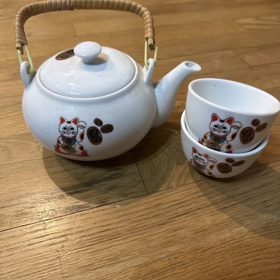 Classic Japanese Style Maneki Neko Lucky Cat Tea Pot & 4 Cups Set Made in Taiwan