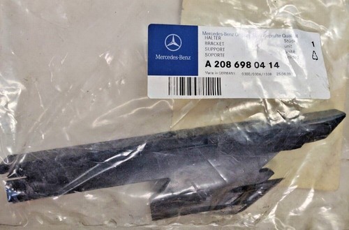 Véritable Mercedes-Benz 98-03 CLK avant Droit Pilier Moulage Support 2086980414 - Photo 1 sur 4
