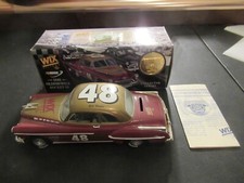 Ertl Collectibles Wix Filters NASCAR 1949 Oldsmobile Rocket 88 Bank with Box