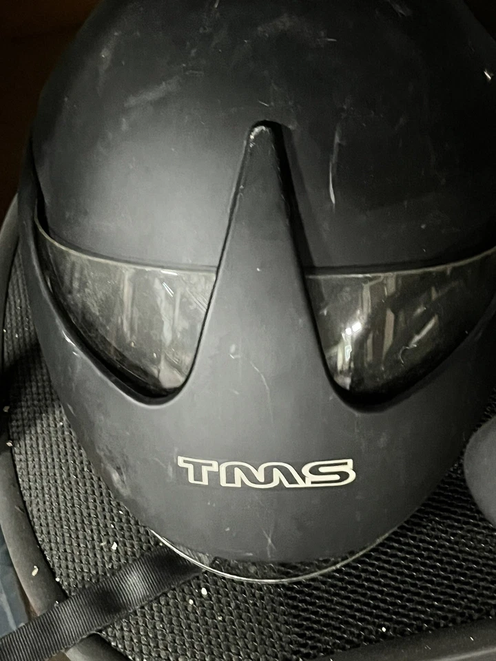 Casco moto tms xl (correa tiene daños) Foto 4 de 4