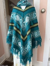 Vintage Lightweight Tasseled Poncho One Size With Scarf Ecuador