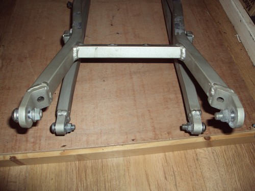 KAWASAKI ZX6R J (2000-2002) REAR SUBFRAME GENUINE KAWASAKI - Picture 5 of 5