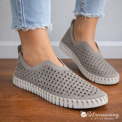 Ilse Jacobsen Tulip Slip On Shoes Womens EU 40 US 9 Gray Perforated Comfort Flat