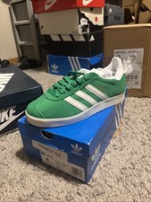 Size 4Y 6.5W - adidas Gazelle Green White