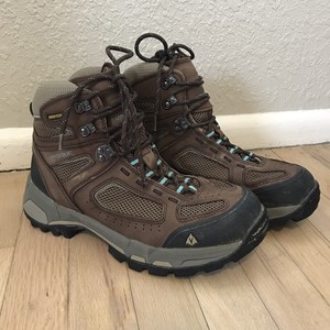 womens narrow hiking boots