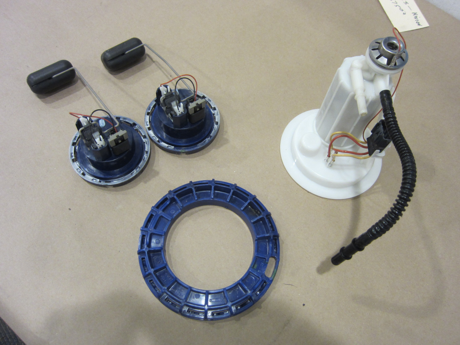 Ferrari California  Fuel Pump  Kit - Part # 252074