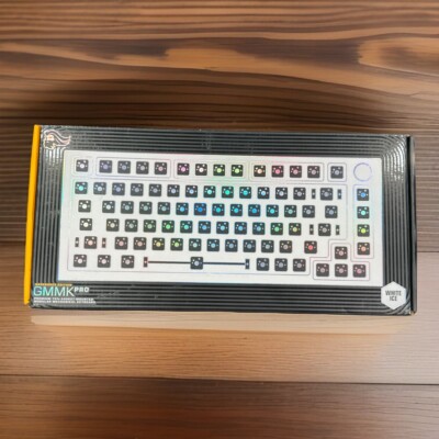 Glorious GMMK Pro Barebone Wired Keyboard - GLO-GMMK-P75-RGB-W