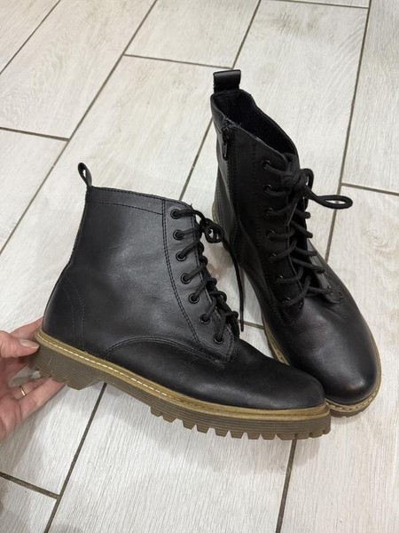 Women Dr. Martens Boots Black Leather 38 #3KS1
