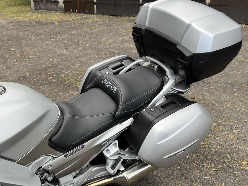 Yamaha FJR 1300 2006-2023 Top Sellerie France Comfort Seat Gel