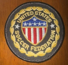 VINTAGE UNITED STATES SOCCER FEDERATION PATCH IRON ON SEW ON 1980S