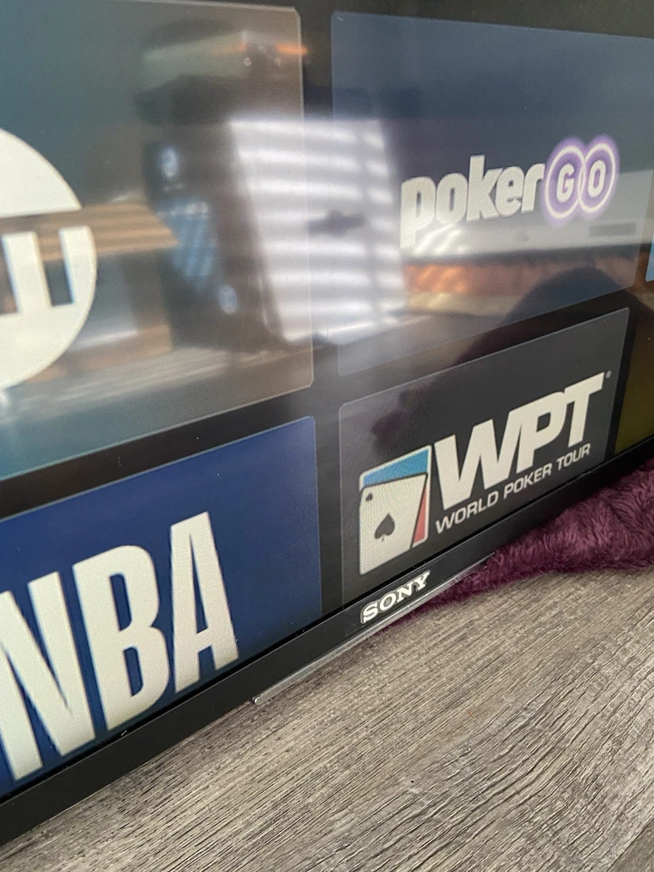 Sony XBR-65X850C 65" 4K 3D Ultra HD Android Smart LED LCD TV Foto 4 de 4