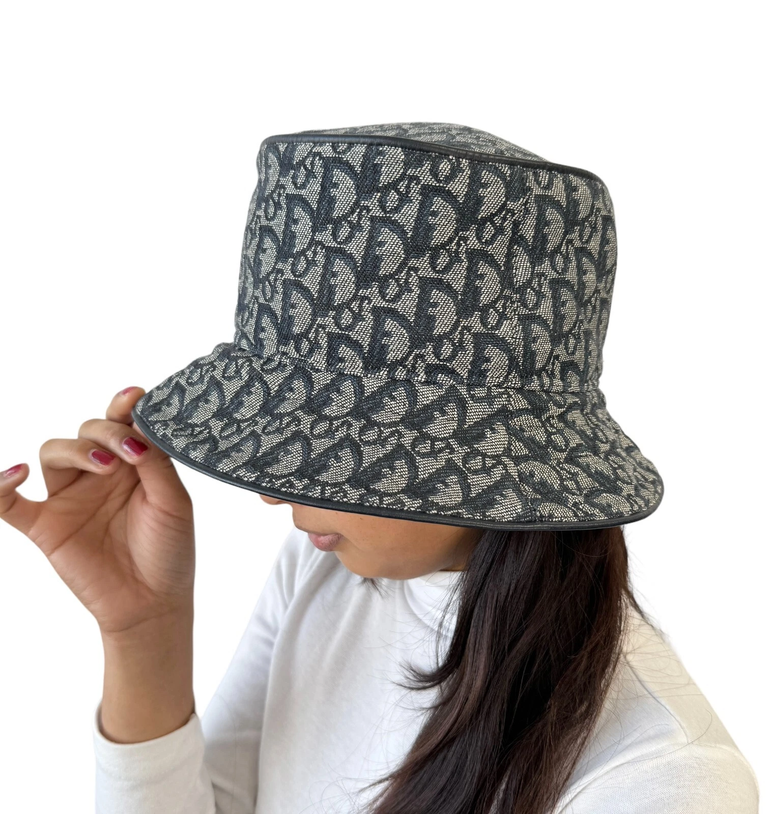 Chapeau seau vintage trotteur monogramme Christian Dior #57 coton bleu foncé rang AB+