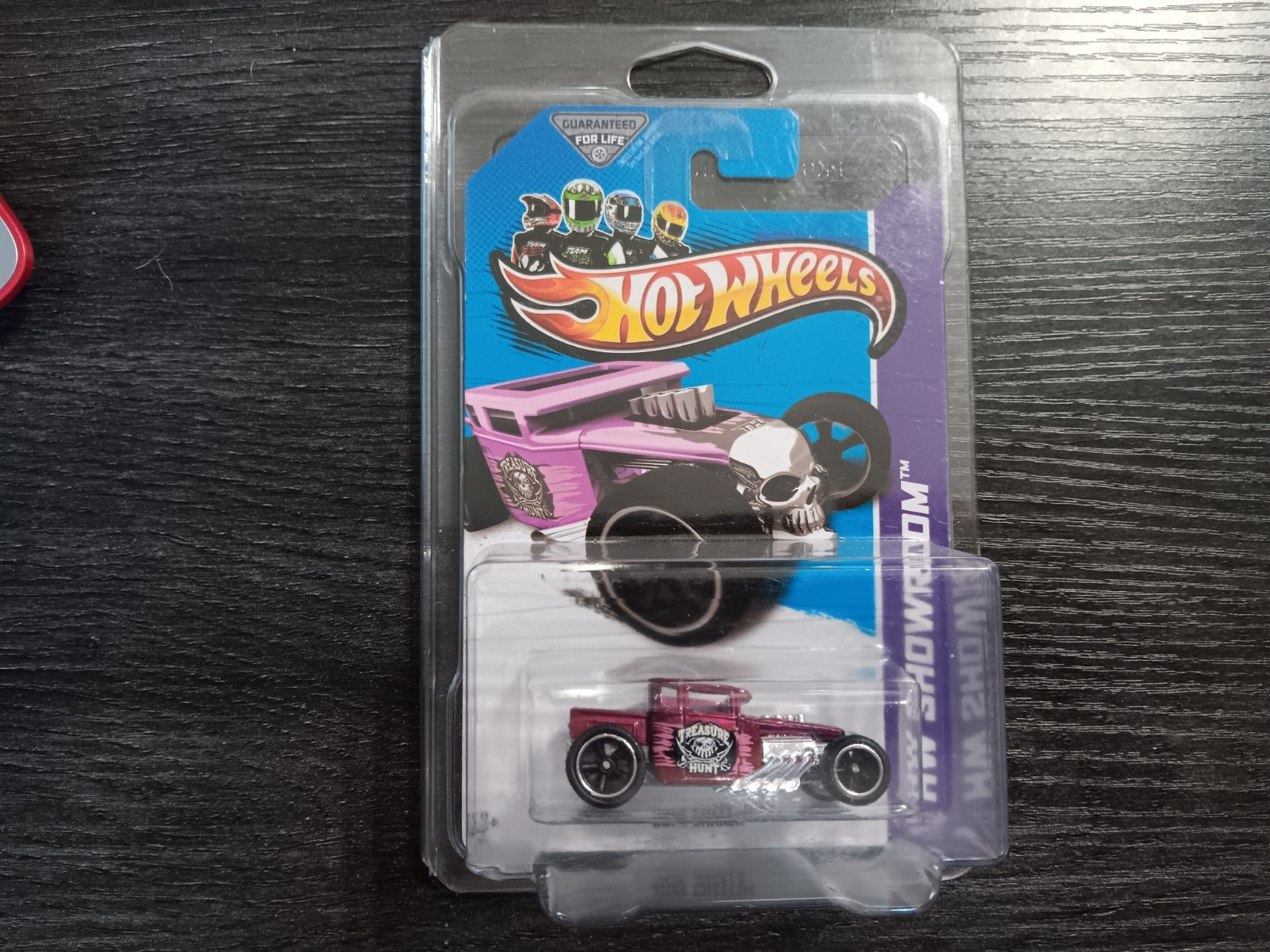 bone shaker - carded 101 - 186