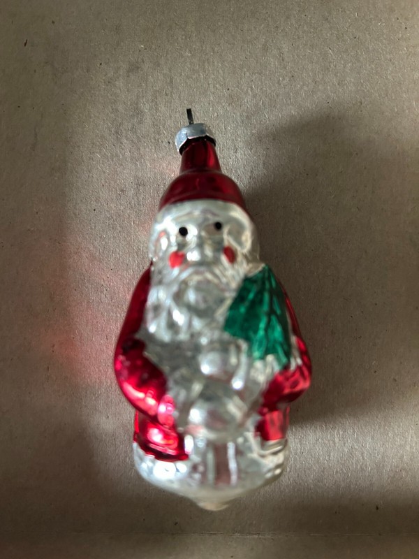 Vintage metal Santa Christmas ornament free pri ship