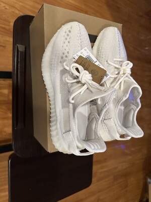 Size 9.5 - adidas Yeezy Boost 350 V2 Low Bone