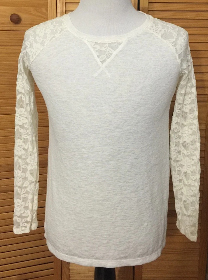 Blusa Camisa Lauren Conrad Manga Larga Blanca Floral Con Cordones Ver a Través Mediana Foto 2 de 4