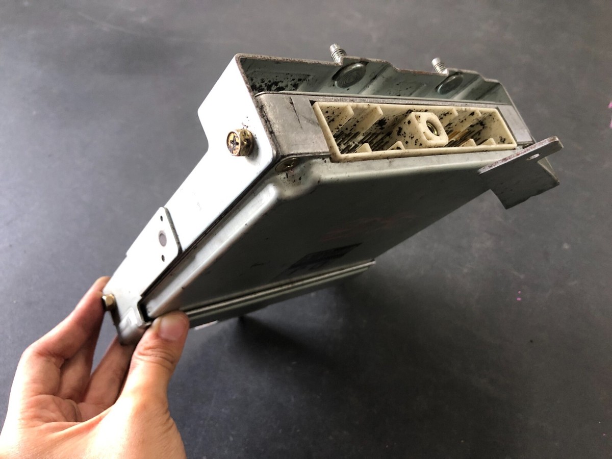 NISSAN TERRANO Engine Control Unit ECU ZD30 DJ 23710-2W218