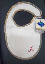 Alabama Crimson Tide Camouflage Newborn Baby Bib 100% Cotton Snap Closure NEW