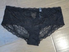 TORRID STRETCH LACE KEYHOLE HIPSTER PANTIES IN BLACK SIZE 3 3X/22-24 