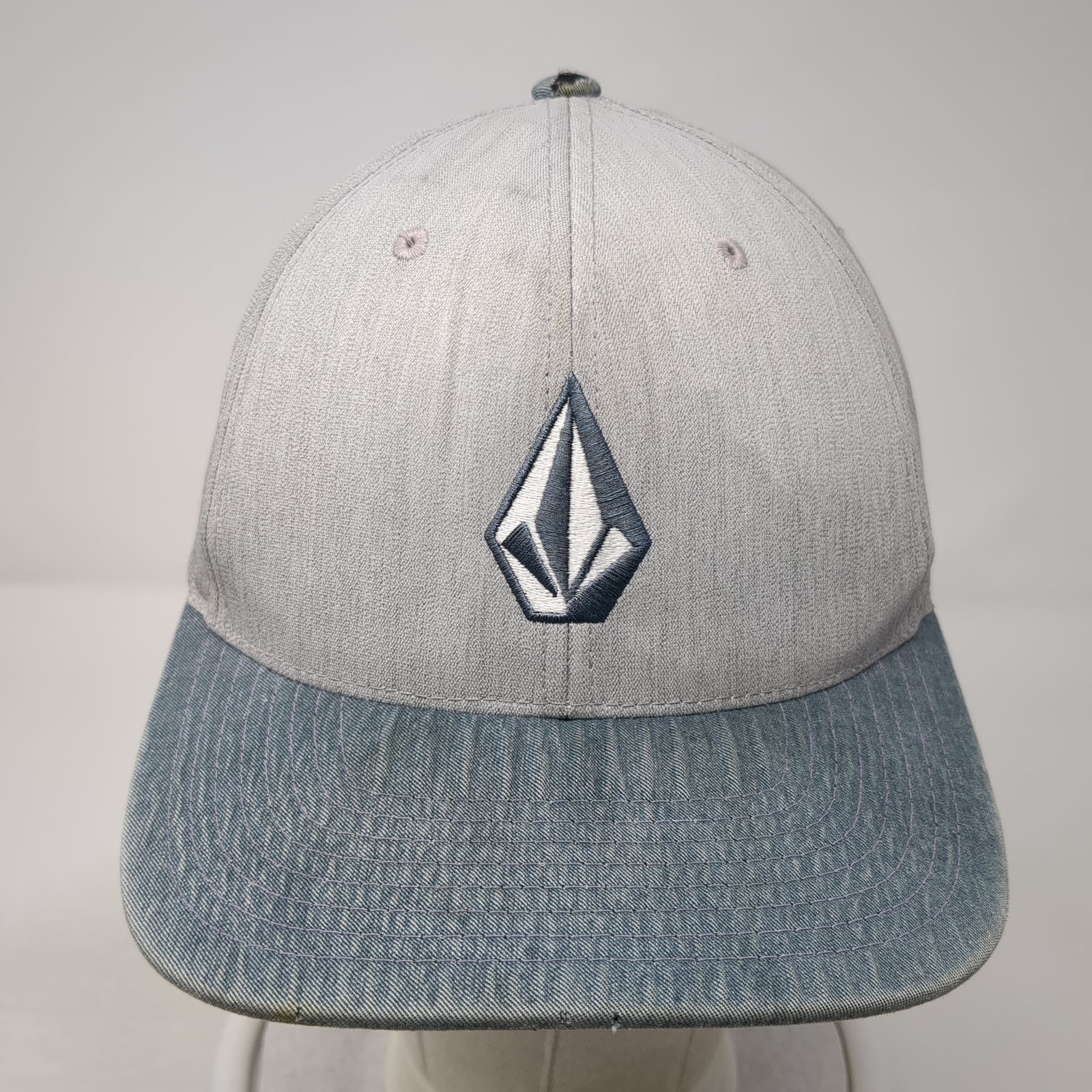 Volcom Stone Logo Fitted Hat Gray Medium Embroide… - image 2