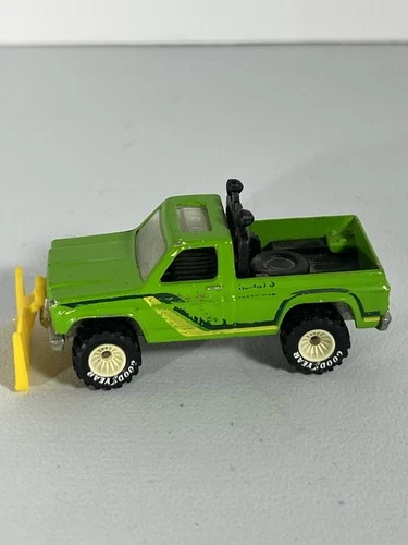 Hot Wheels Vintage Real Riders Pavement Pounder Henry's Hauling Truck Square Bod