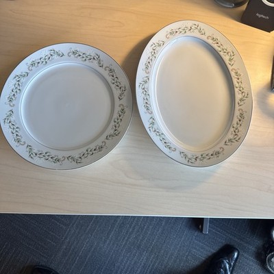 Brentwood Fine China Cottonwood Platinum Japan 2 Large Plates