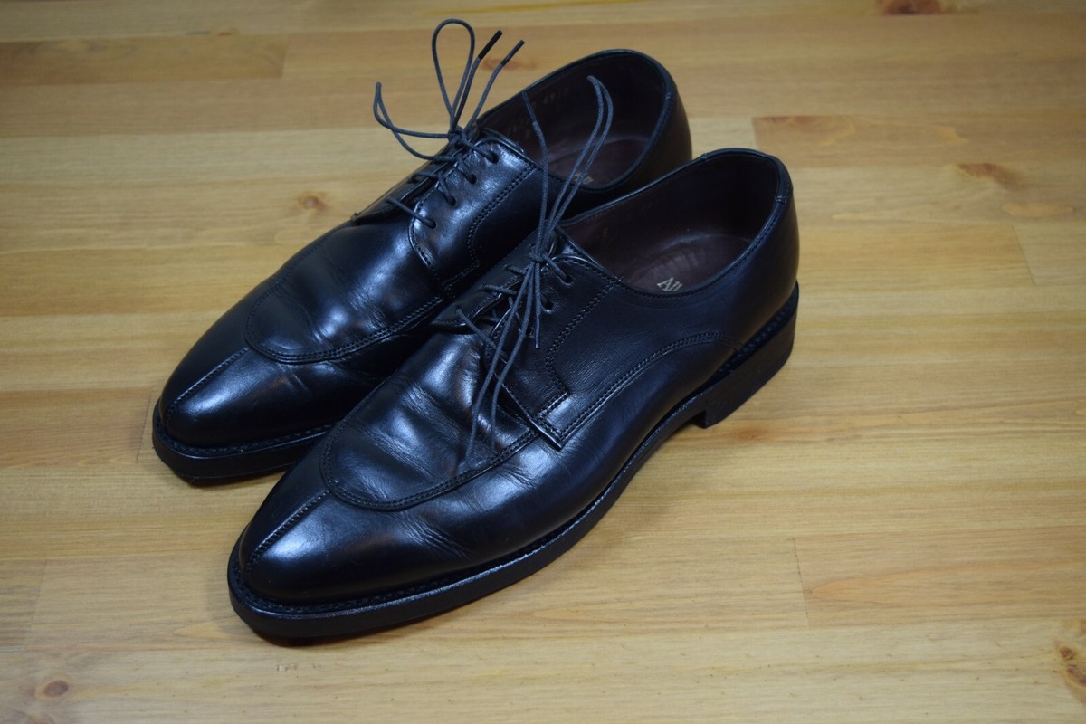 Allen Edmonds Men display picture 3