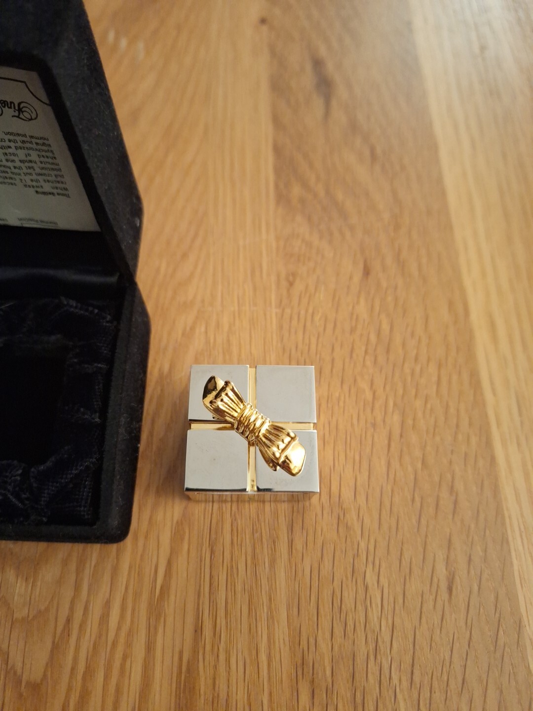 Picture 2 of 8