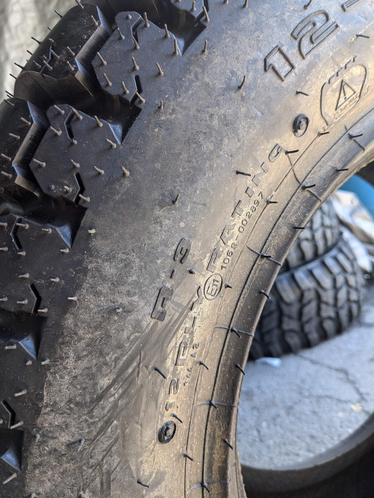GALAXY MIGHTY MOW R-3 BSW 12 16.5 12PLY LAWN TIRE 135266 | eBay