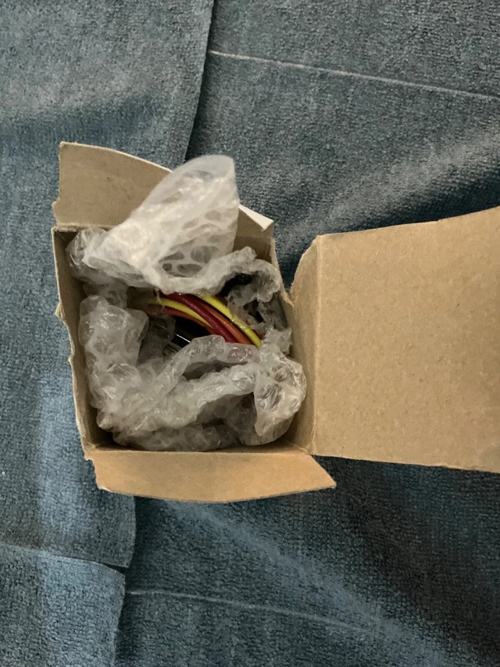 Siemens 49Sas01 Selector Switch,Hand Off Auto Brand New ! Free Shipping ! - Image 4 of 4