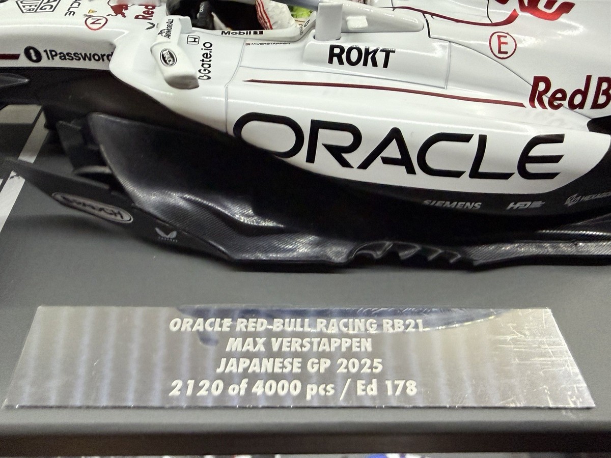 Max Verstappen Shop Red Bull RB21 Japanese GP Winner 2025